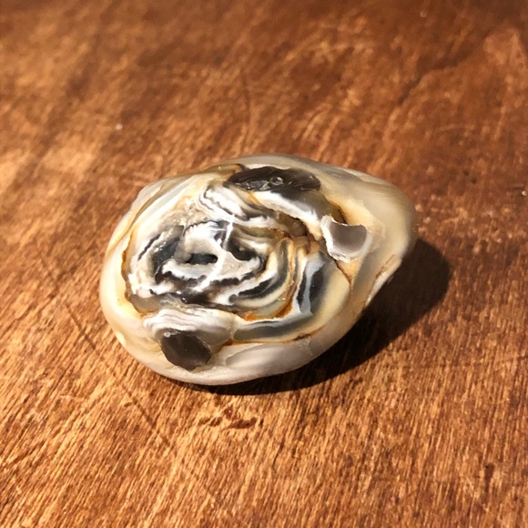 ENHYDRO AGATE STONE - Picture 2 of 3